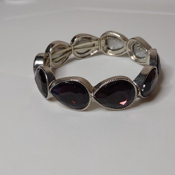7 Inch Silver Tone And Dark Purple Glass Stretch Bracelet - Picture 4 of 9